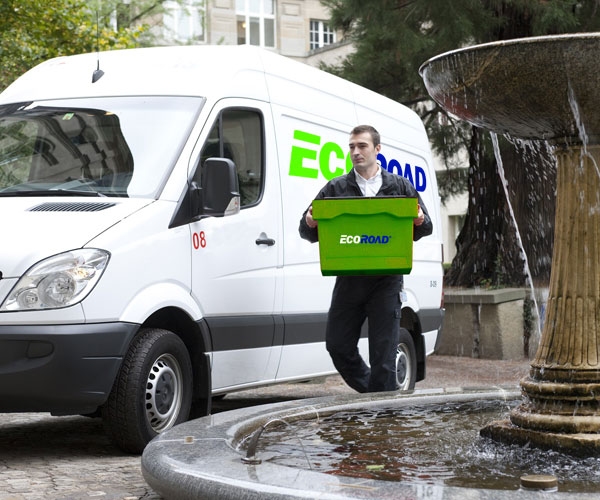 EcoRoad helps businesses and communities manage waste more responsibly and sustainably.